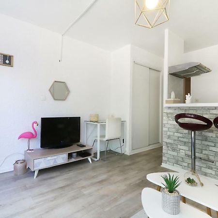 L Escapade, Wifi, Parking, Netflix, Appart 2Pers Apartment Монпелие Екстериор снимка